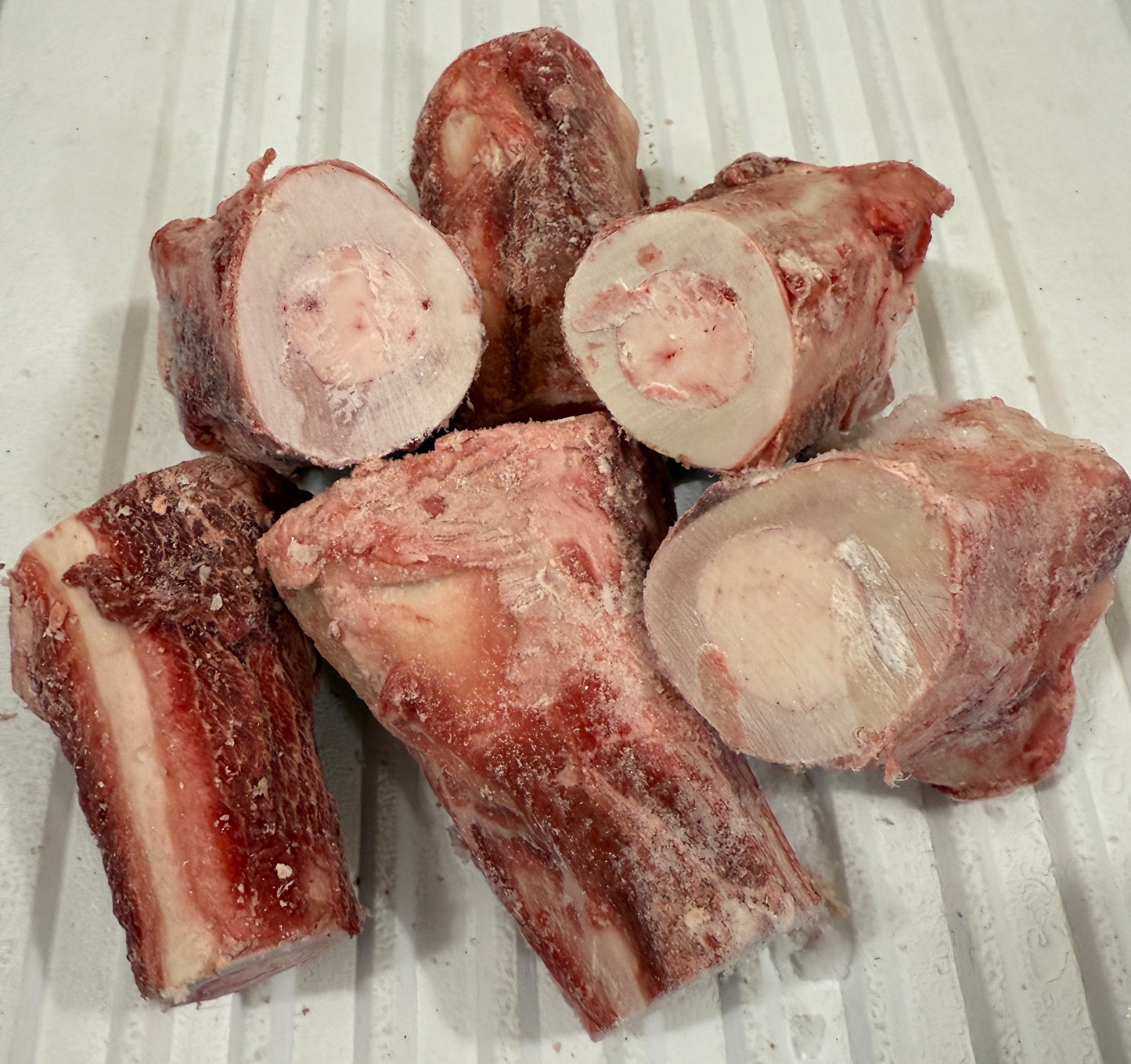 1 Beef Leg Bone(Un-split Center) PLEASE READ DESCRIPTION