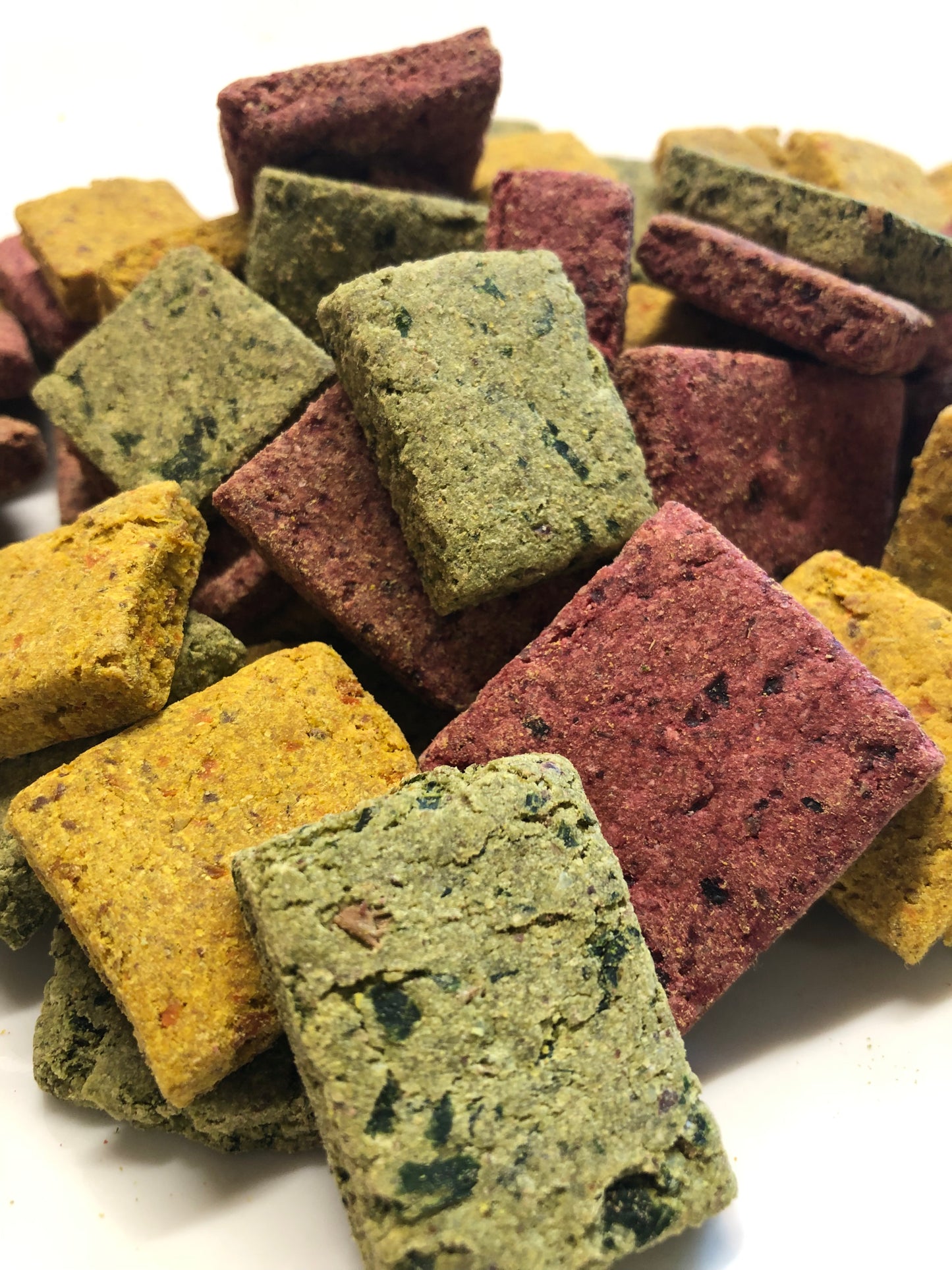 10oz bag: Bone Marrow Biscuits w/ Superfoods